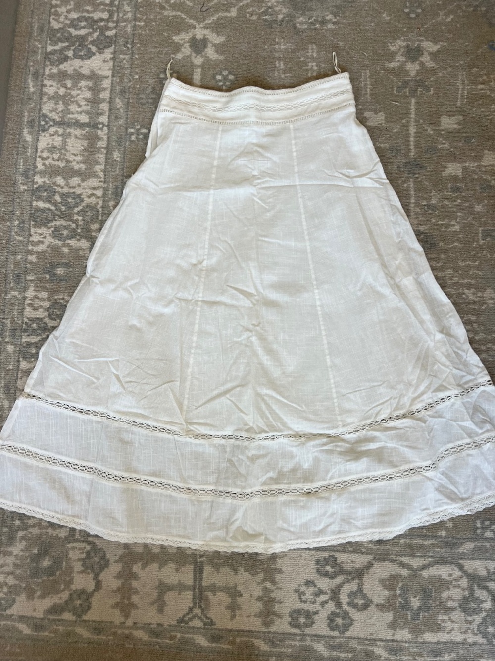 Zara white embroidered skirt NWOT